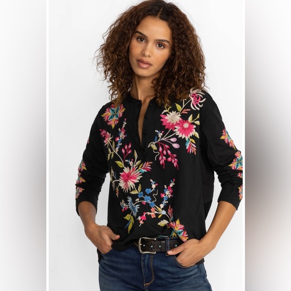 Johnny Was Julie Raw Seam Henley Top Black Floral Embroidered Small - Picture 4 of 11